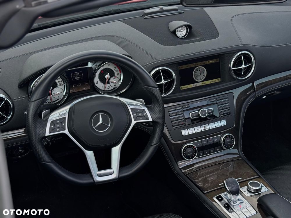 Mercedes-Benz SL 350 7G-TRONIC - 23