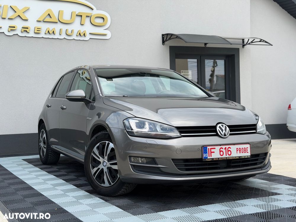 Volkswagen Golf 1.6 TDI DPF DSG BlueMotion Technology Comfortline - 17