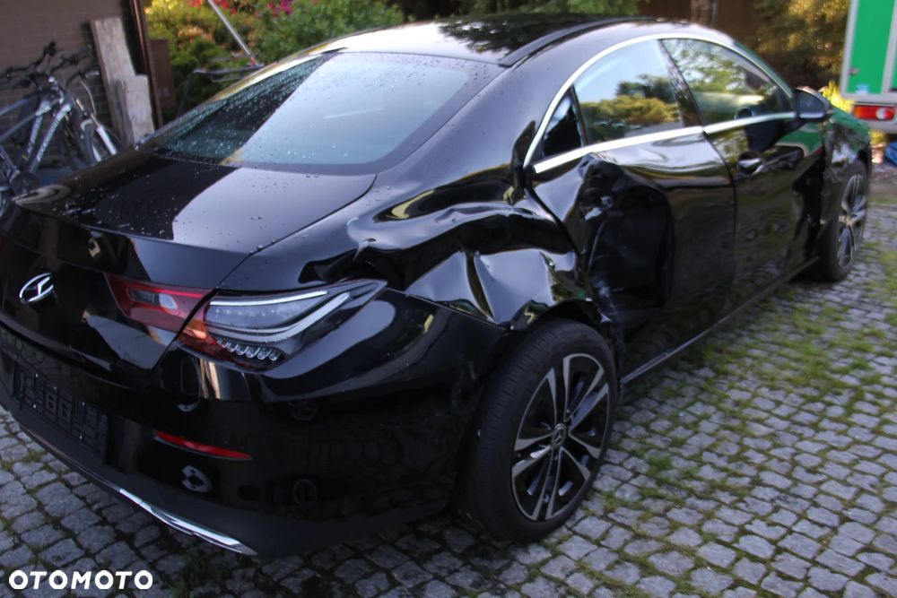 Mercedes-Benz CLA - 4