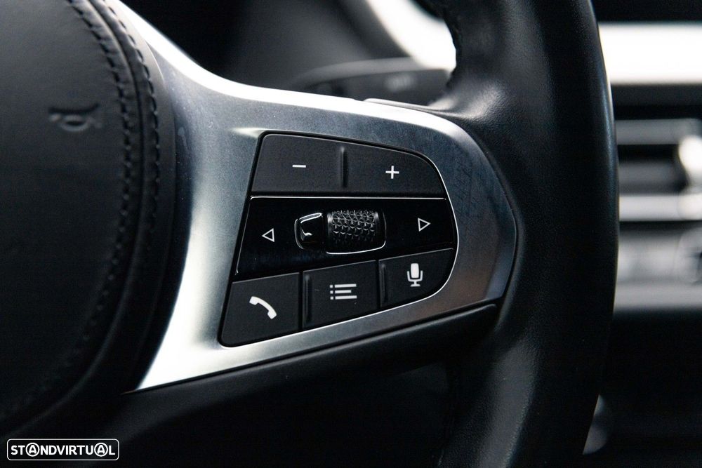 BMW 218 Gran Coupé i Pack Desportivo M - 33