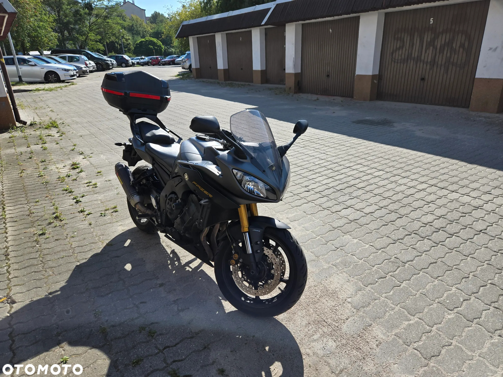 Yamaha FZ8 - 4