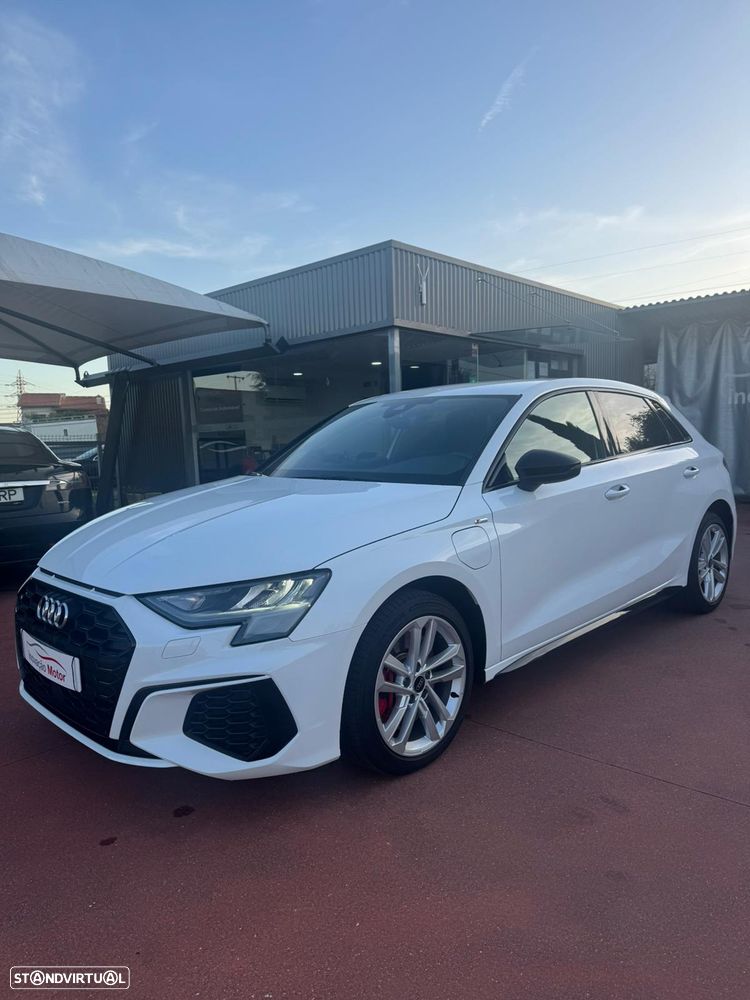 Audi A3 Sportback 45 TFSIe S tronic S line - 13