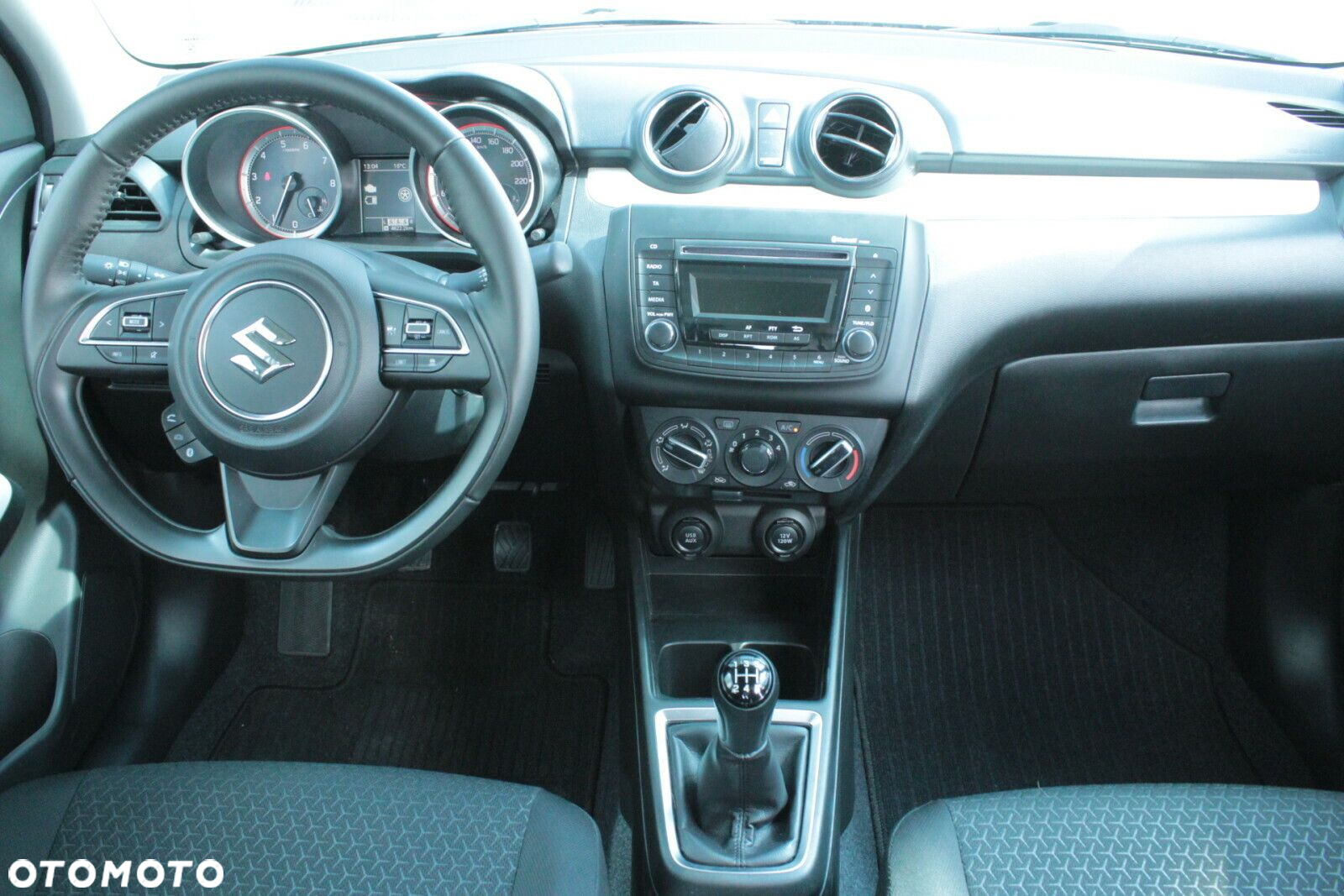 Suzuki Swift - 14