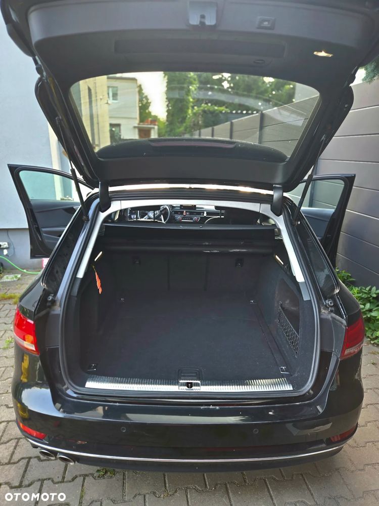 Audi A4 Avant - 11