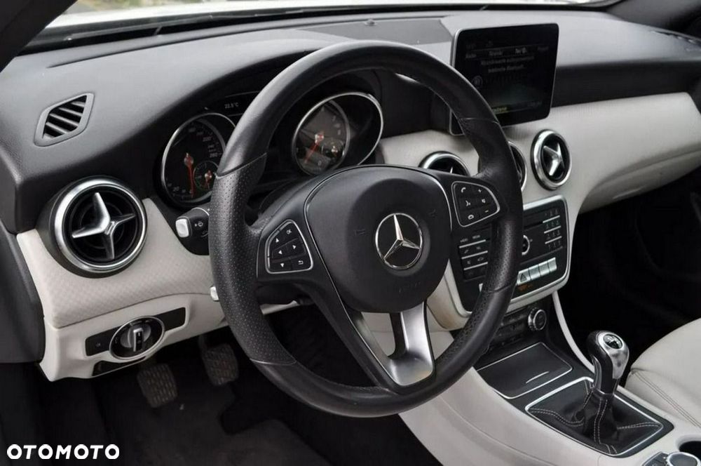 Mercedes-Benz Klasa A 2017