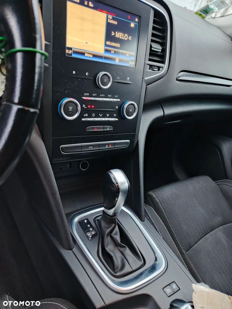 Renault Megane BLUE dCi 115 EDC LIMITED - 9