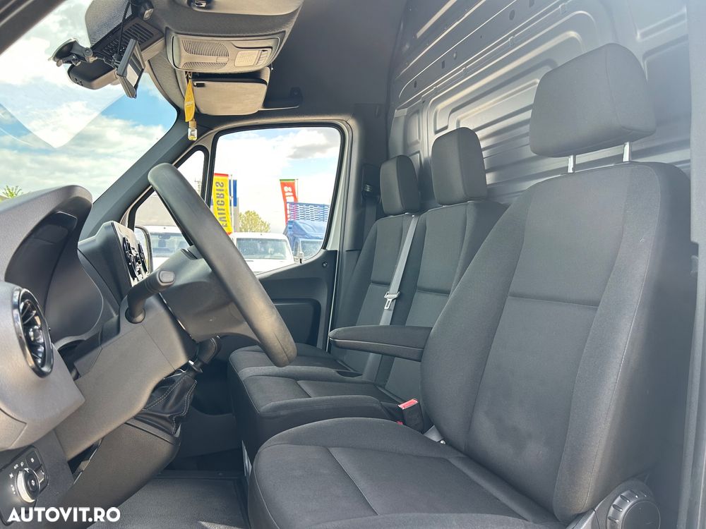Mercedes-Benz Sprinter FRIGORIFIC THERMO KING - 24