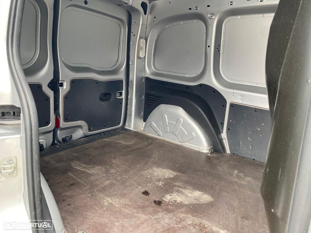 Renault Kangoo 1.5 dCi 90 - 9