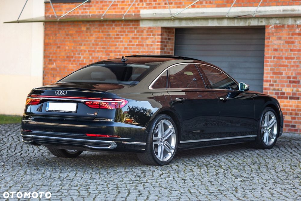 Audi A8 - 14