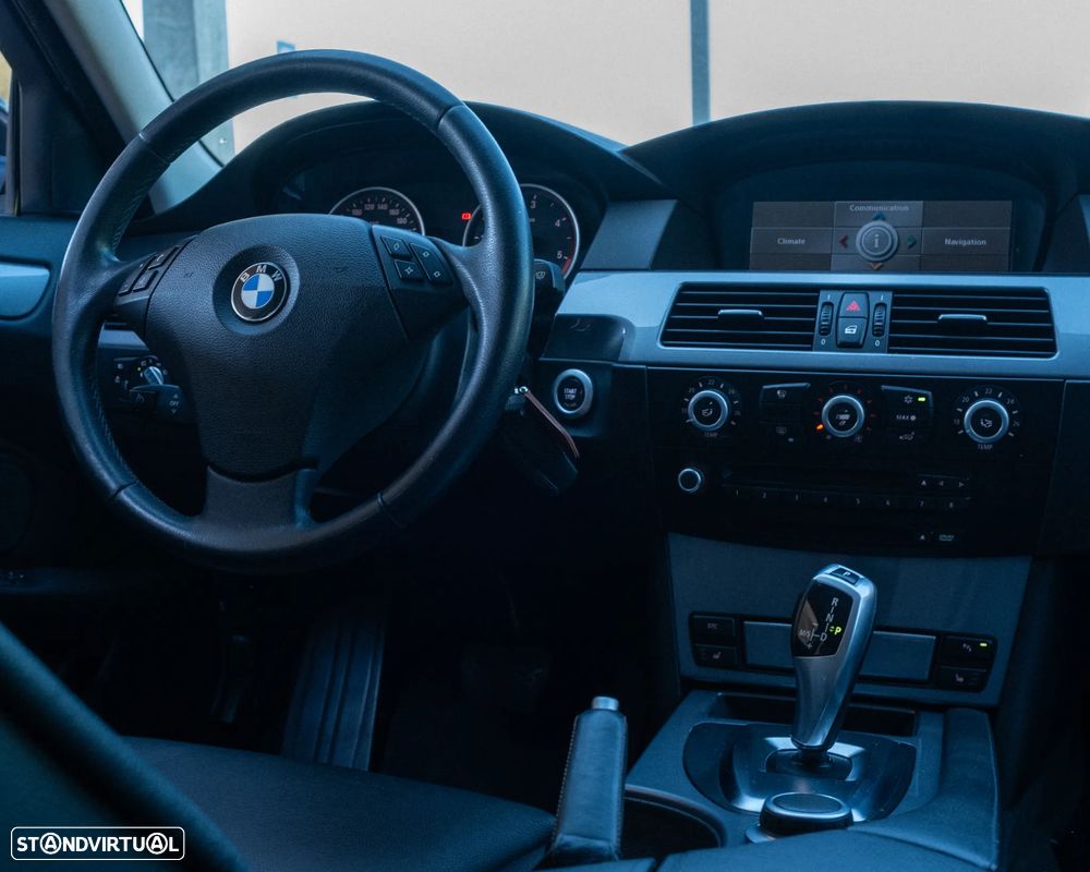 BMW 530 2008 photo 4