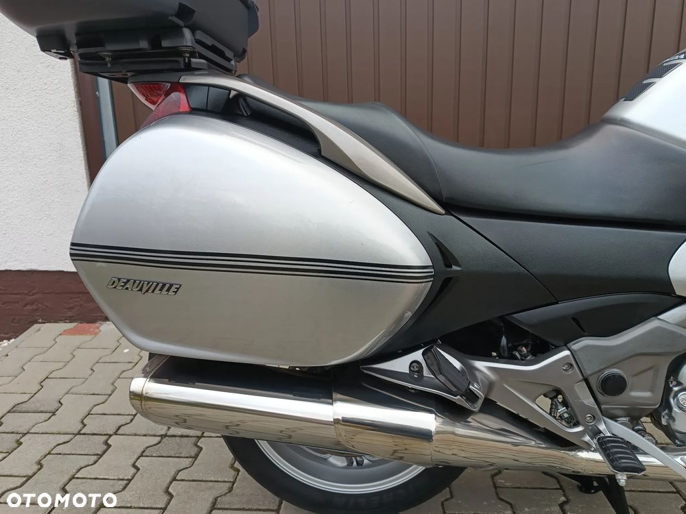 Honda Deauville - 11