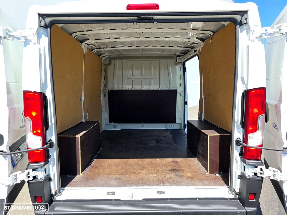 Peugeot BOXER 2.2 BLUEHDI / GARANTIA / NACIONAL - L1H1 - 7