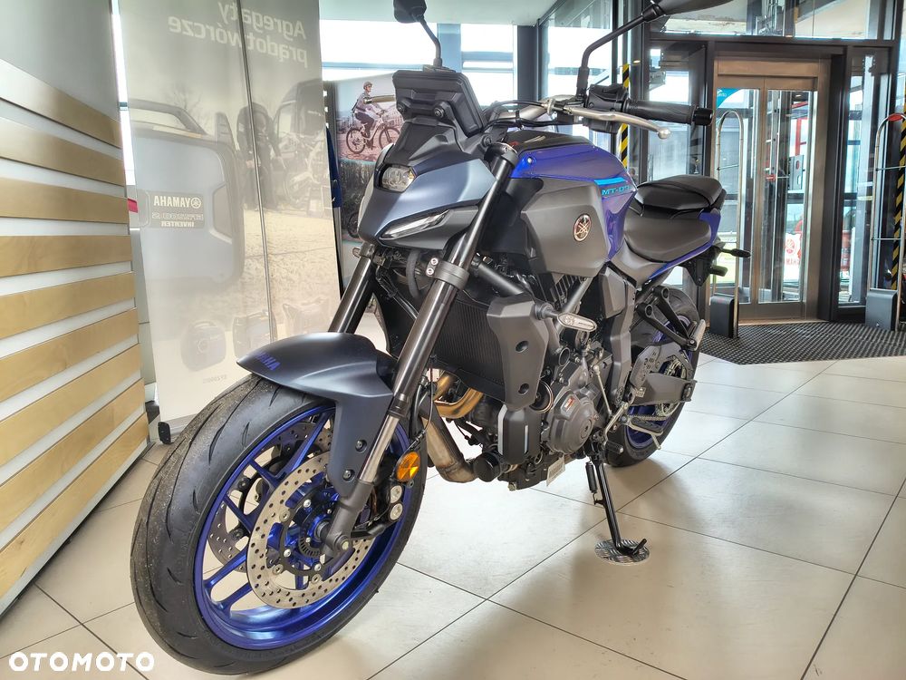 Yamaha MT - 9