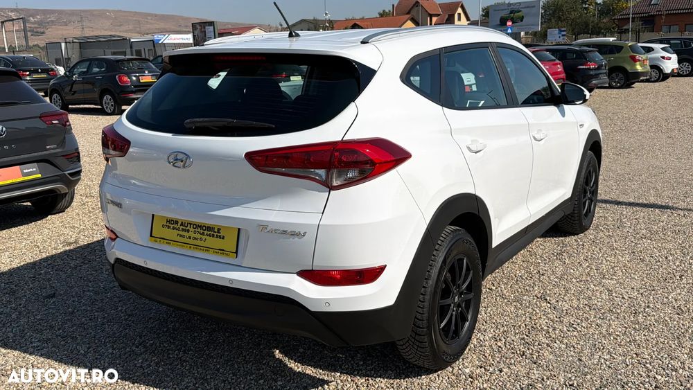 Hyundai Tucson blue 1.6 GDi 2WD Passion - 19