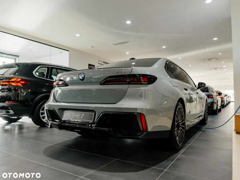 BMW Seria 7 750e PHEV xDrive M Sport sport - 2