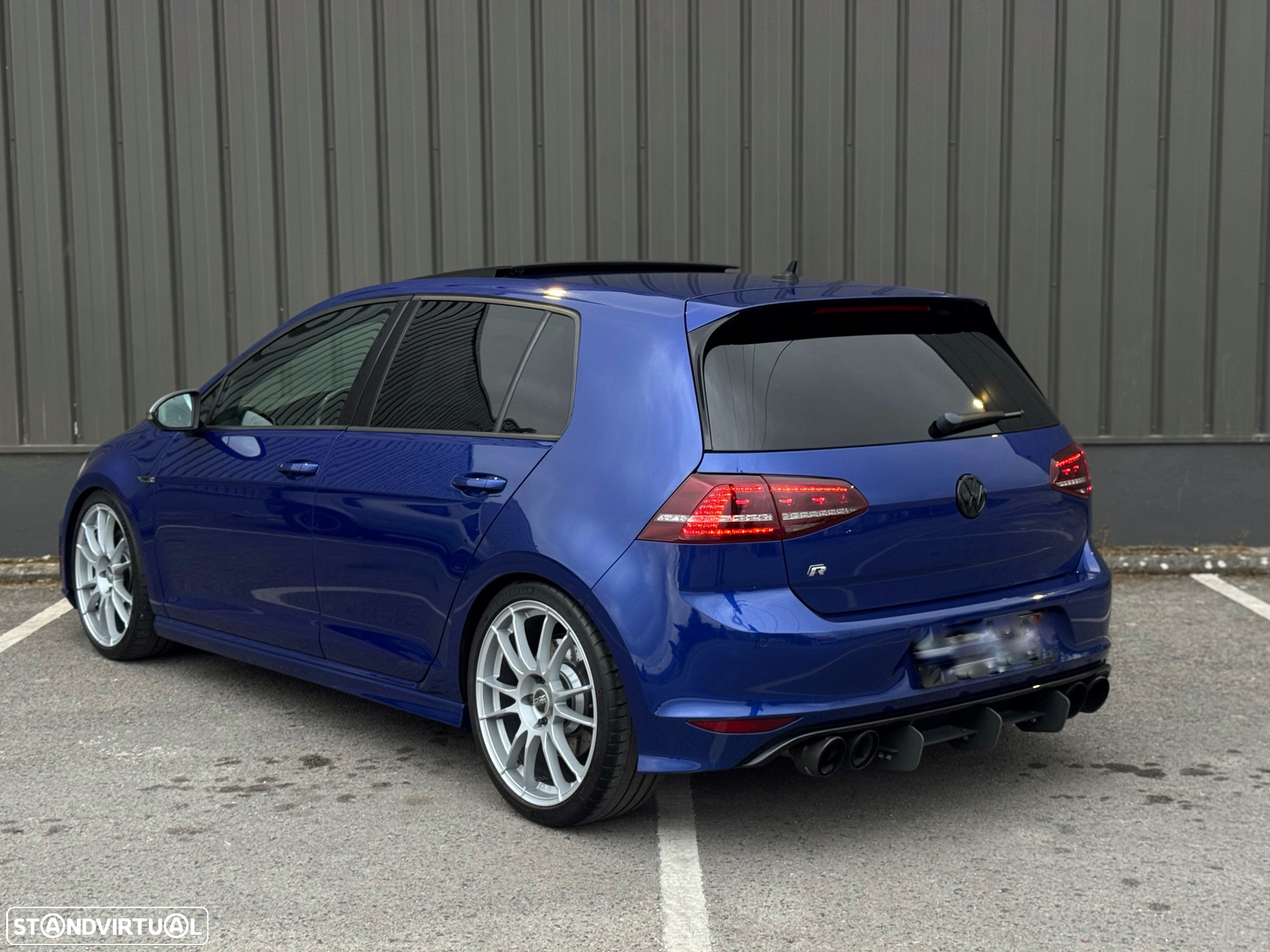 VW Golf 2.0 TSI R DSG - 2