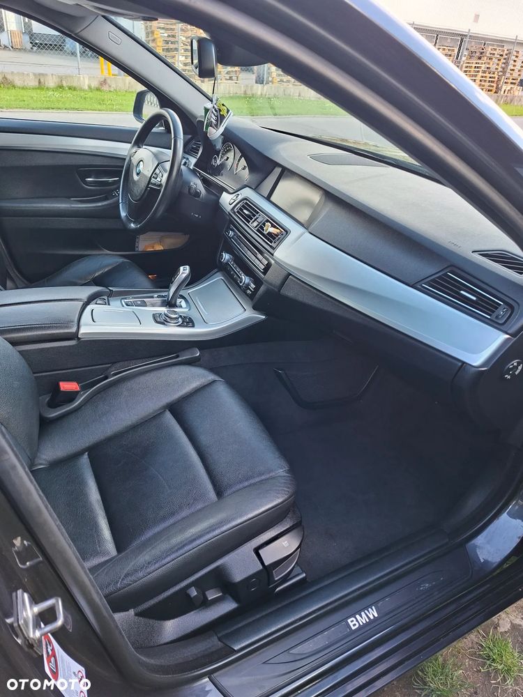BMW Seria 5 520d - 20