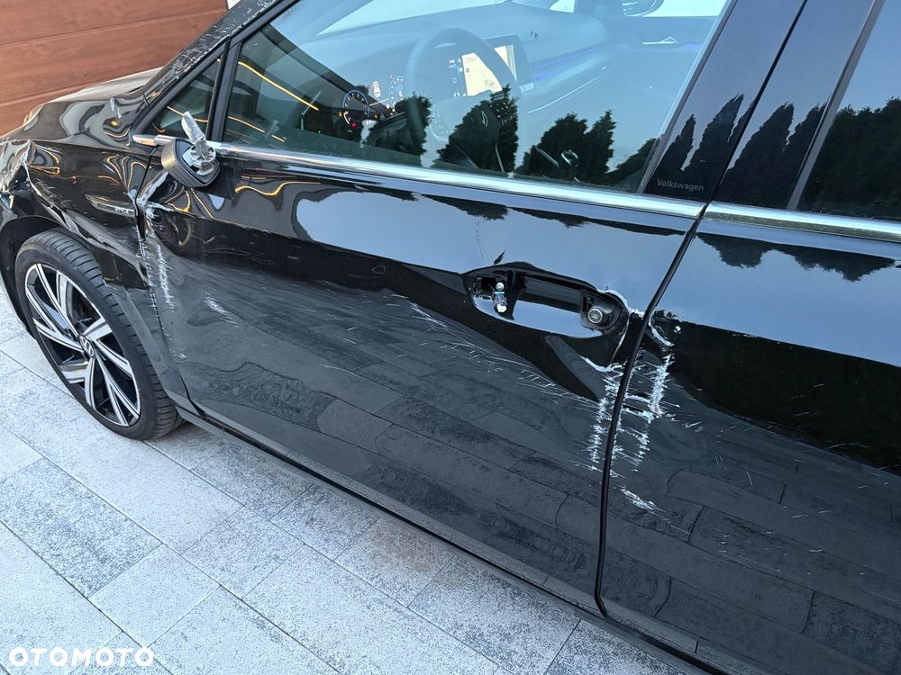 Volkswagen Golf - 29