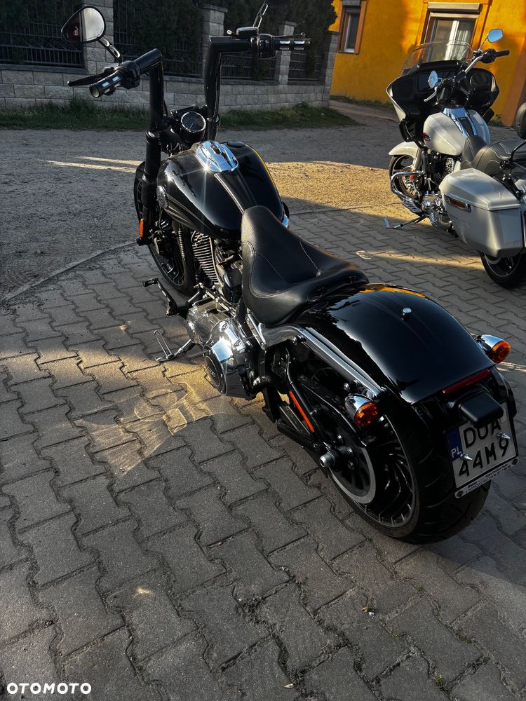 Harley-Davidson FXSB Breakout - 3