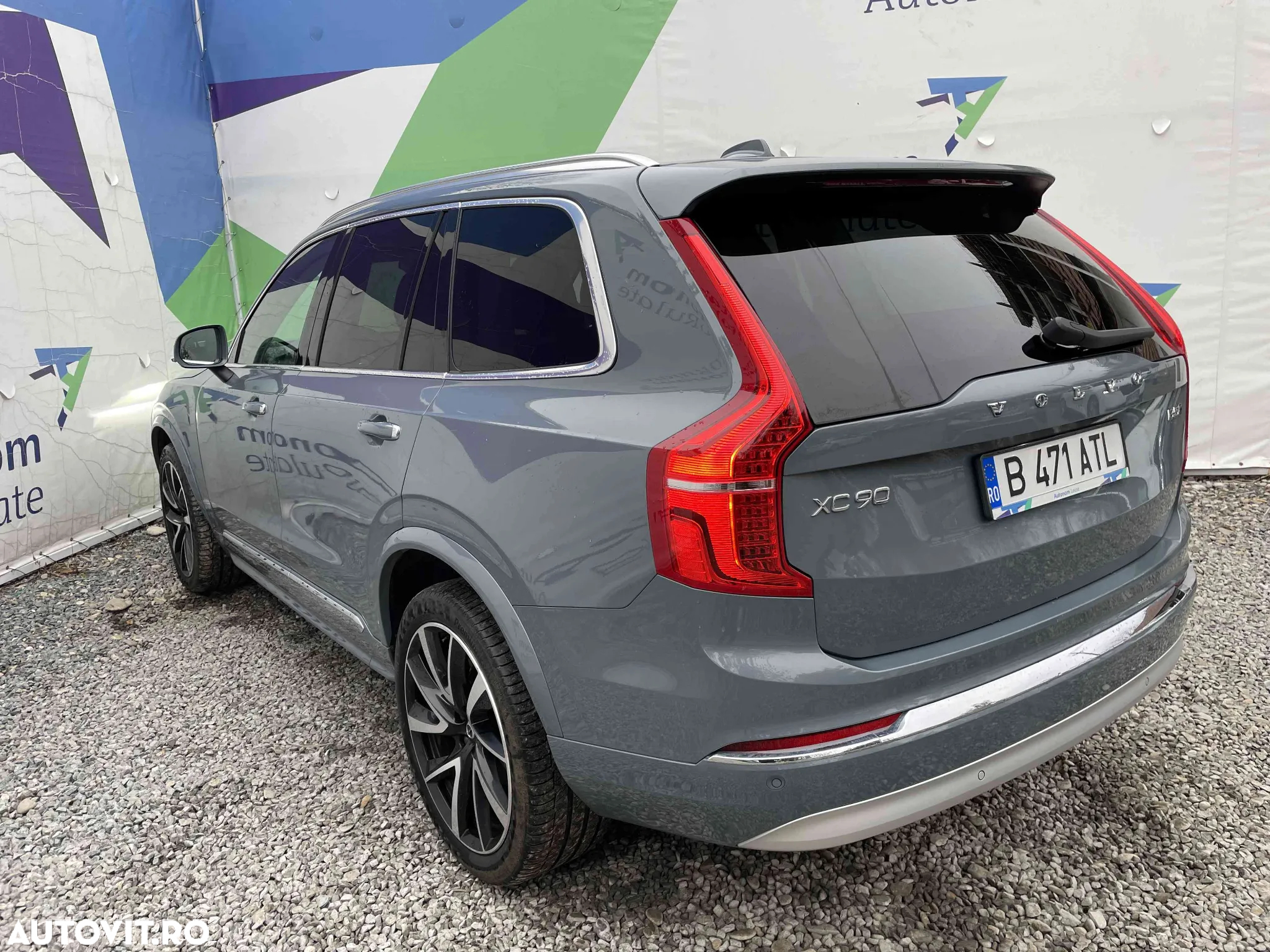 Volvo XC 90 - 4