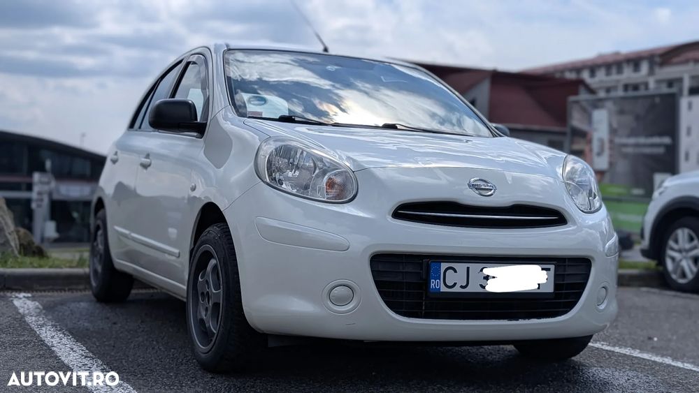 Nissan Micra - 1
