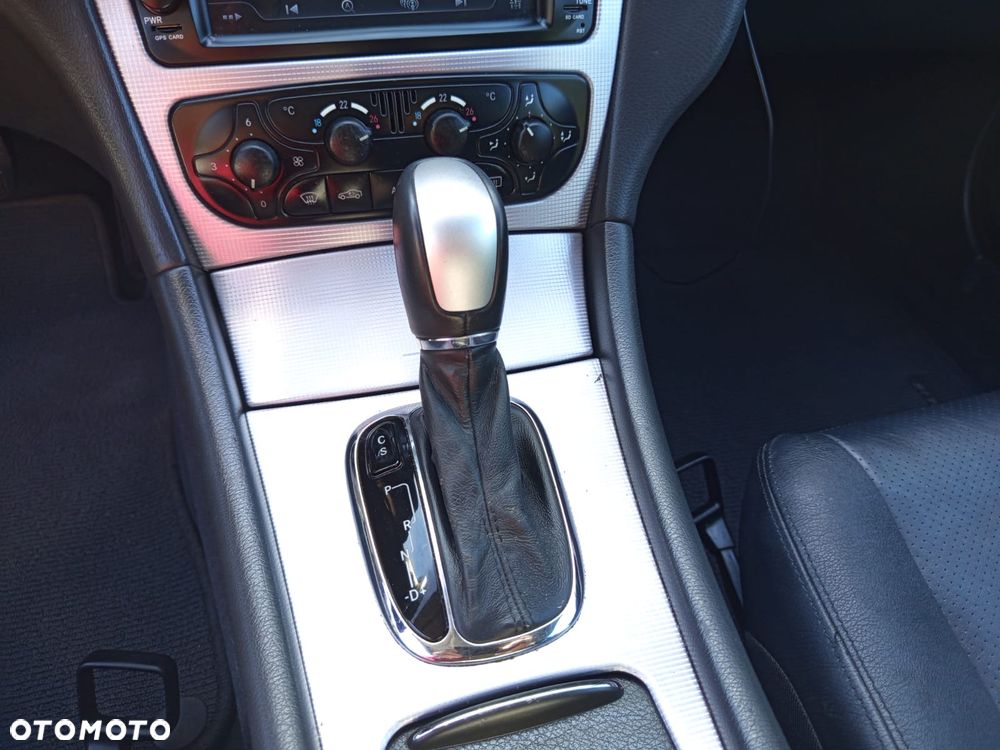 Mercedes-Benz Klasa C 200 Kompressor Automatik - 26