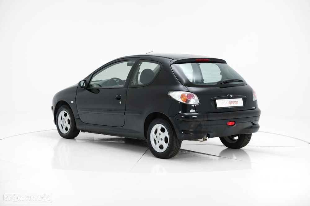 Peugeot 206 - 4