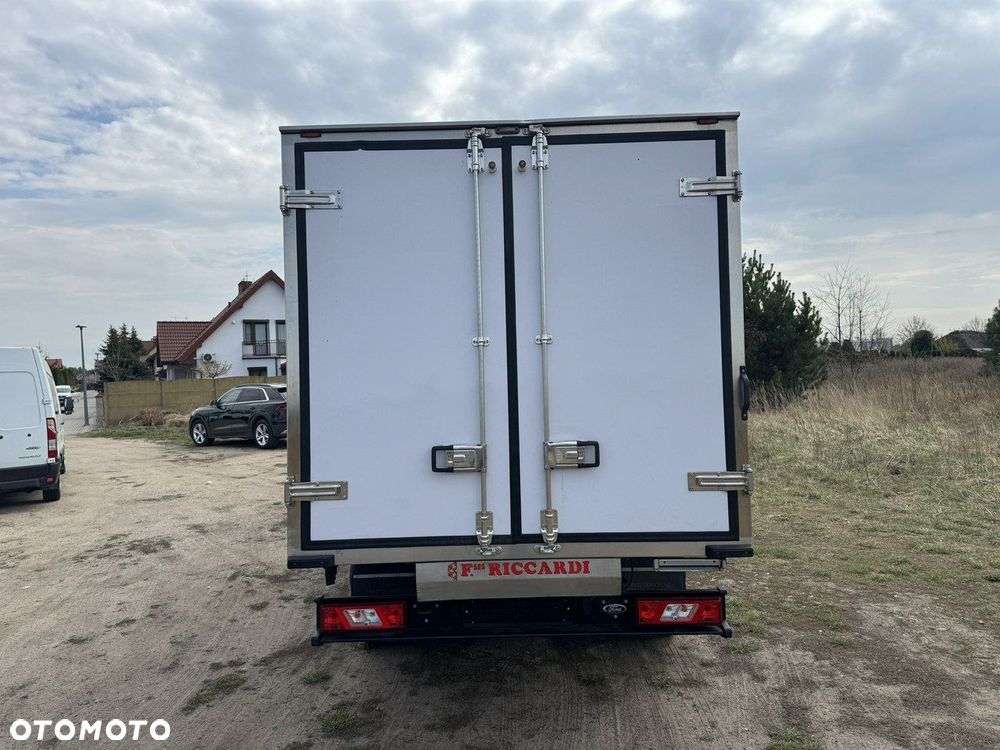 Ford Transit - 6