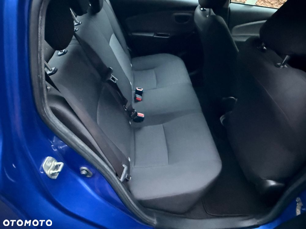 Toyota Yaris 1.0 Active - 10