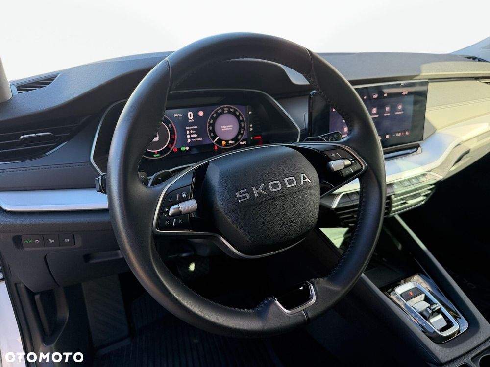 Skoda Octavia 1.5 TSI mHEV Selection DSG - 13