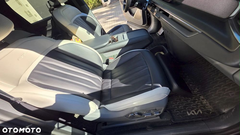 Kia EV9 - 15