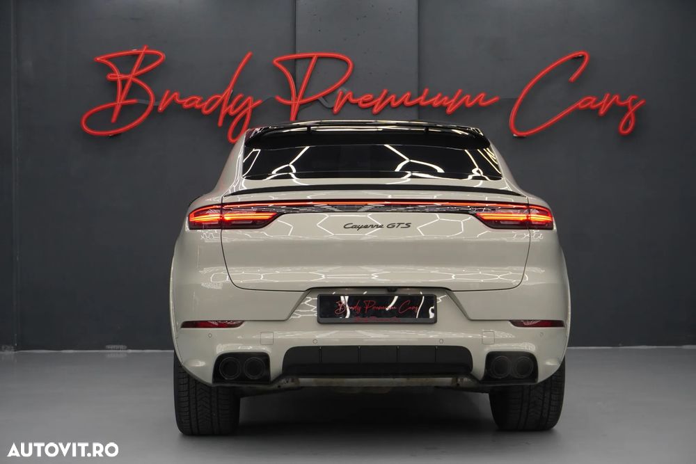 Porsche Cayenne Coupe GTS Tiptronic S - 7