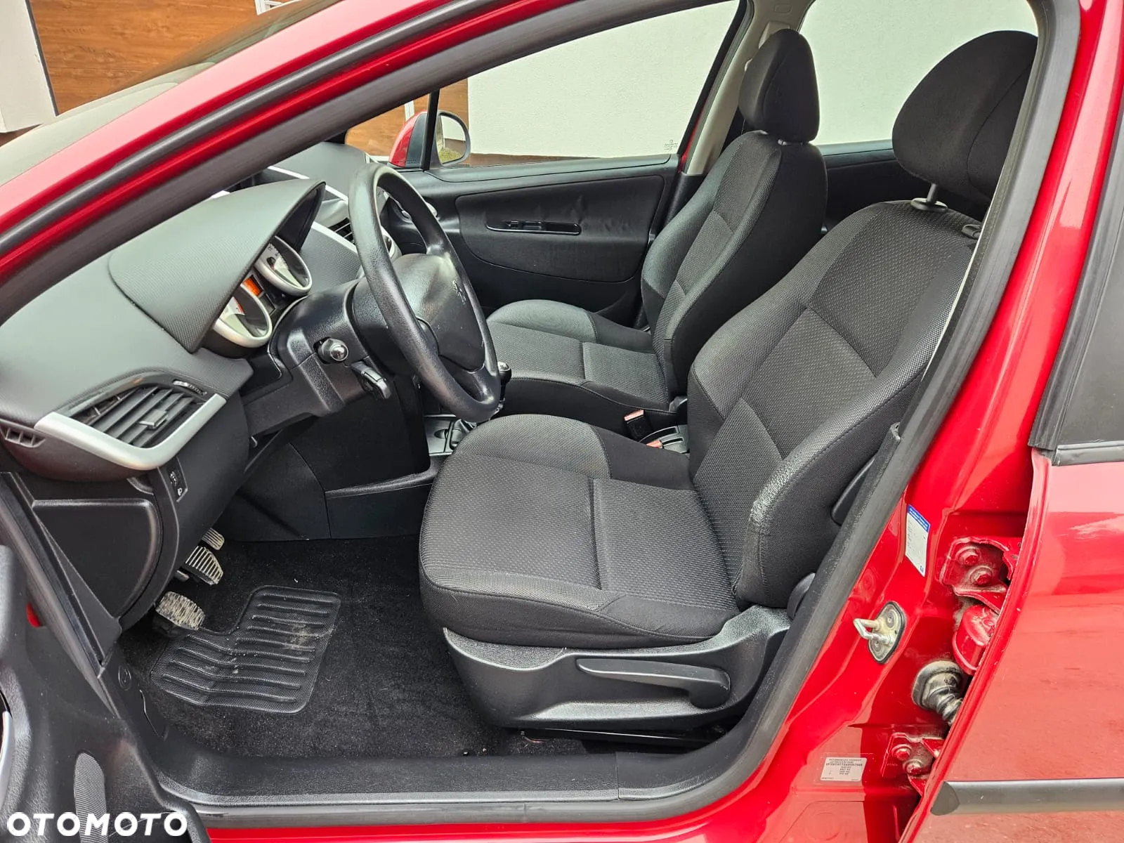 Peugeot 207 SW 75 Filou - 8