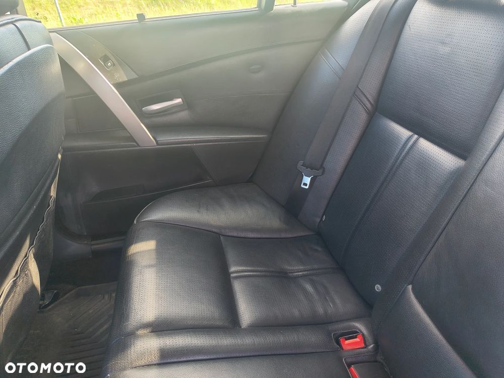 BMW Seria 5 - 28