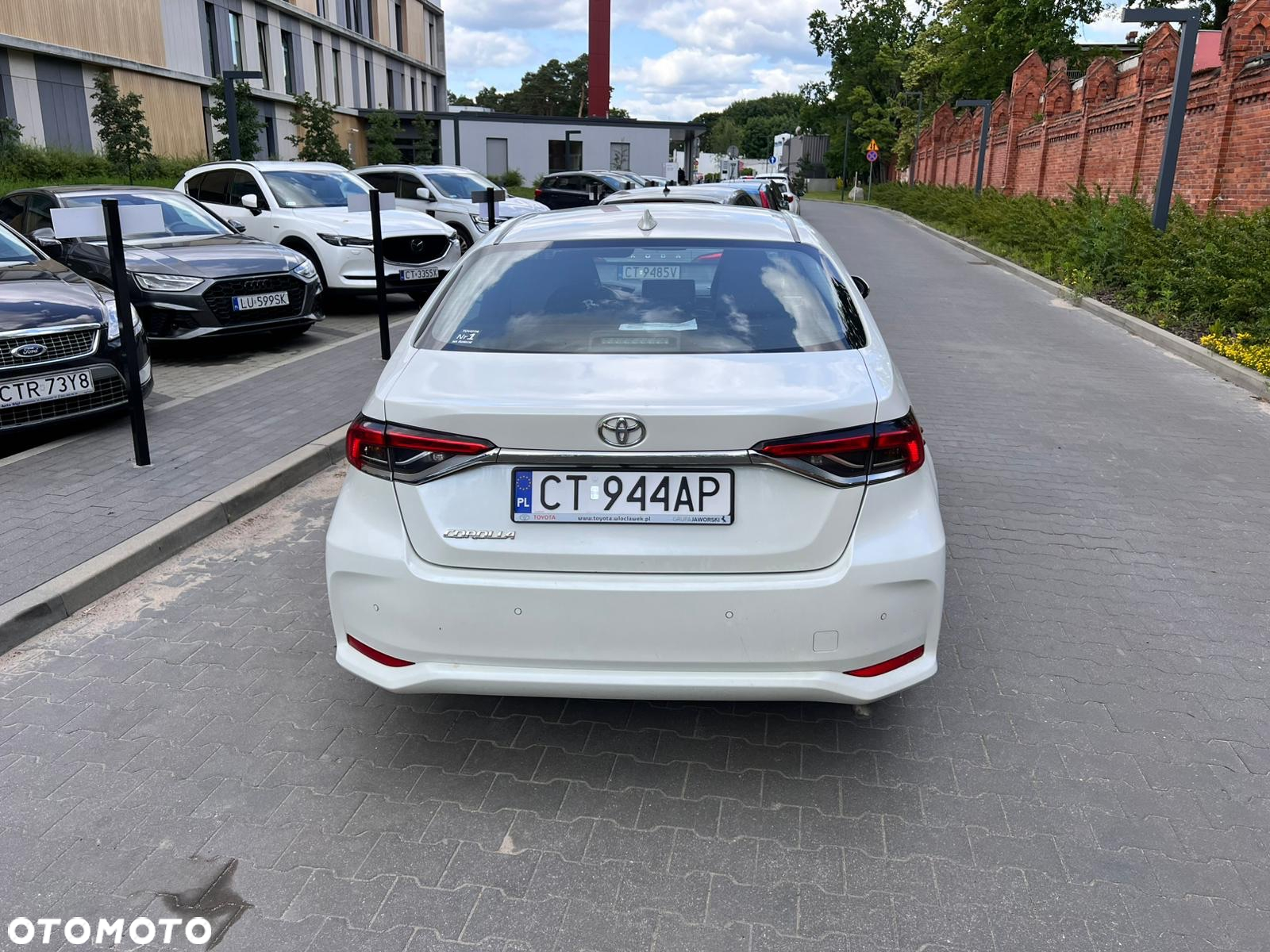 Toyota Corolla 1.6 Comfort - 5