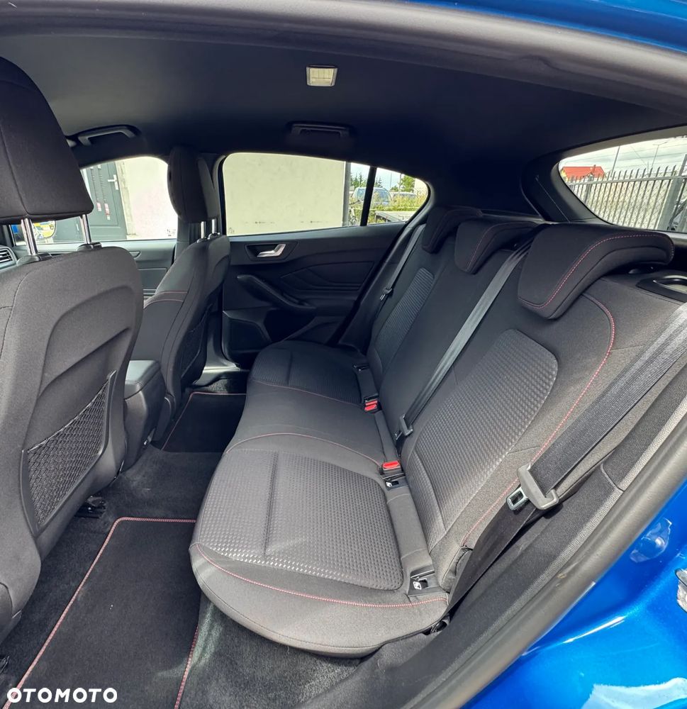 Ford Focus 1.5 EcoBoost STart-Stopp-System ST-LINE - 35