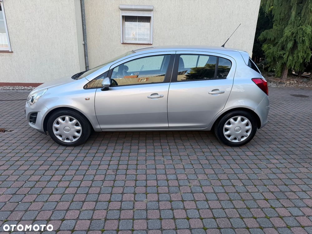 Opel Corsa 1.2 16V Enjoy - 3