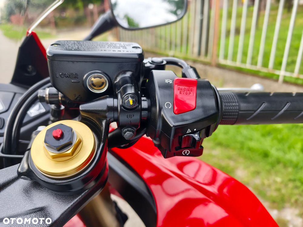 Honda CBR - 19