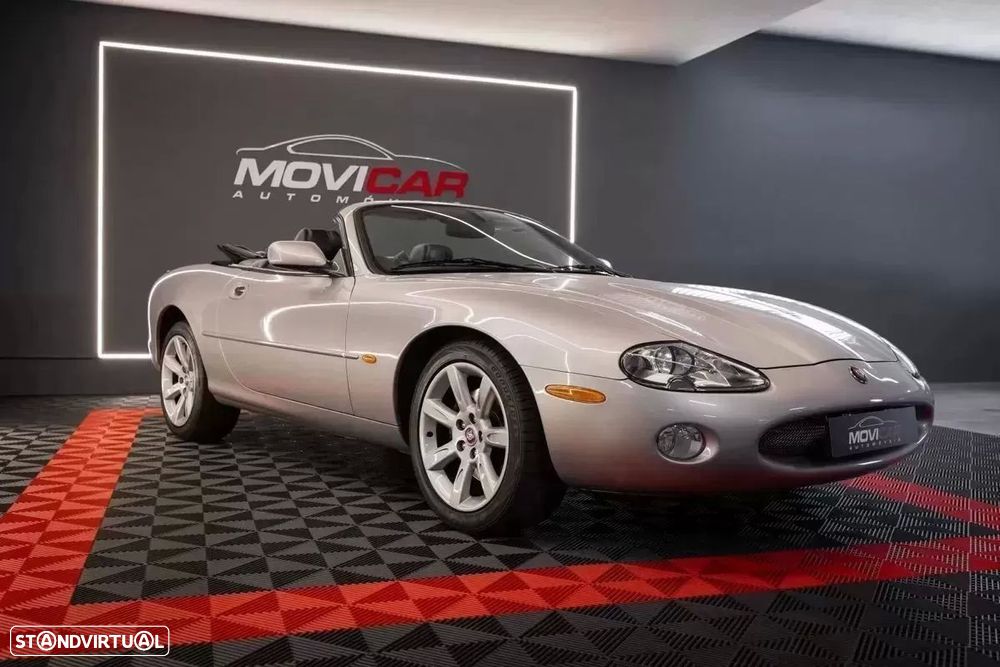 Jaguar XK XKR 4.0 Convertible - 3