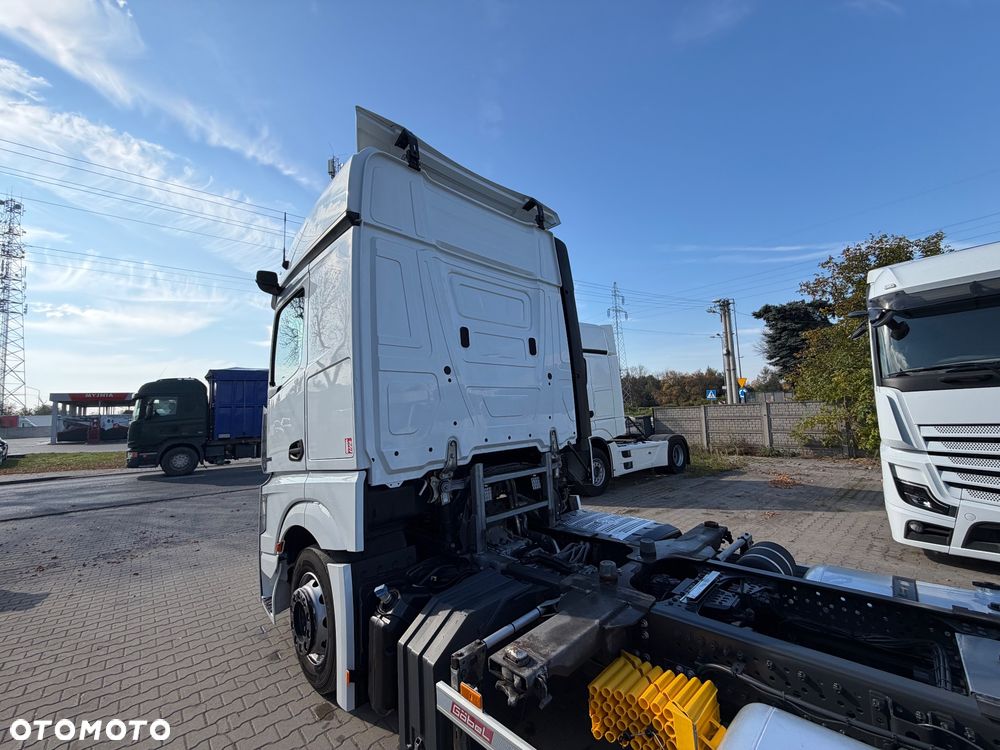 Mercedes-Benz Actros L 2545 Big Space - 19