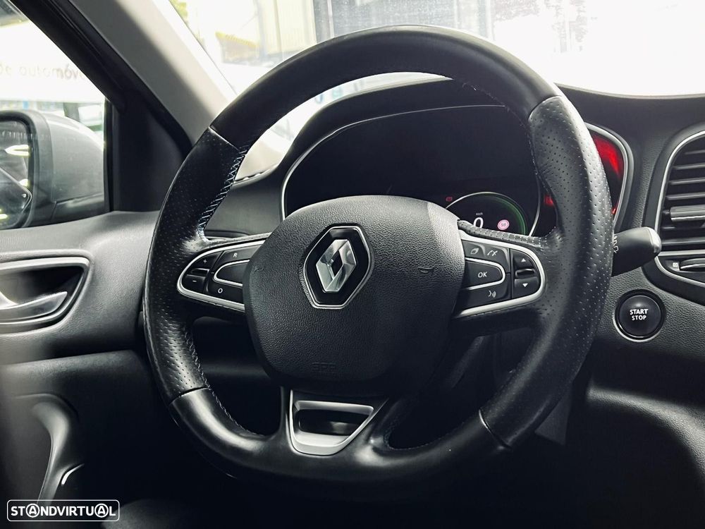 Renault Mégane 1.5 Blue dCi GT Line - 21