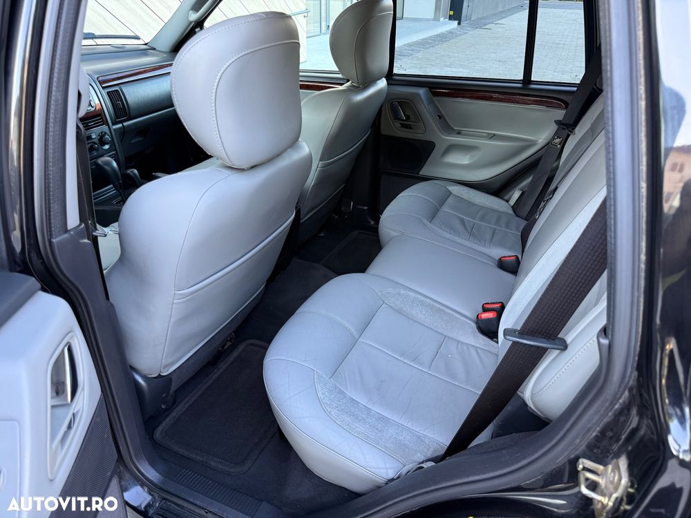 Jeep Grand Cherokee 2.7 CRD Overland - 9