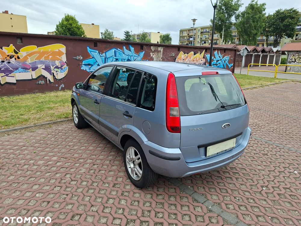 Ford Fusion 1.6 Elegance - 4