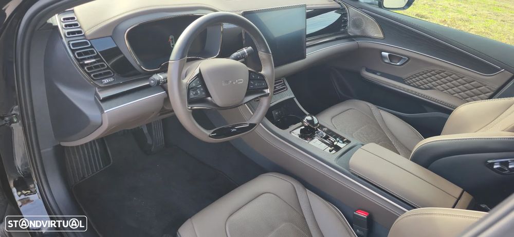 BYD Han 85.4 kWh AWD Executive - 19