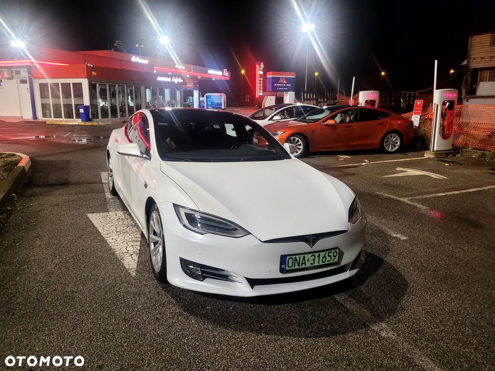 Tesla Model S Long Range Plus - 24