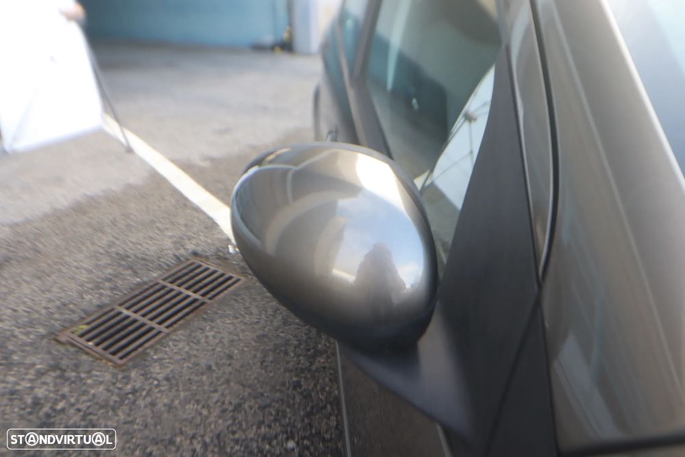 Toyota Aygo Connect - 24