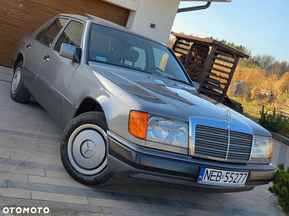 Mercedes-Benz W124 (1984-1993) - 1