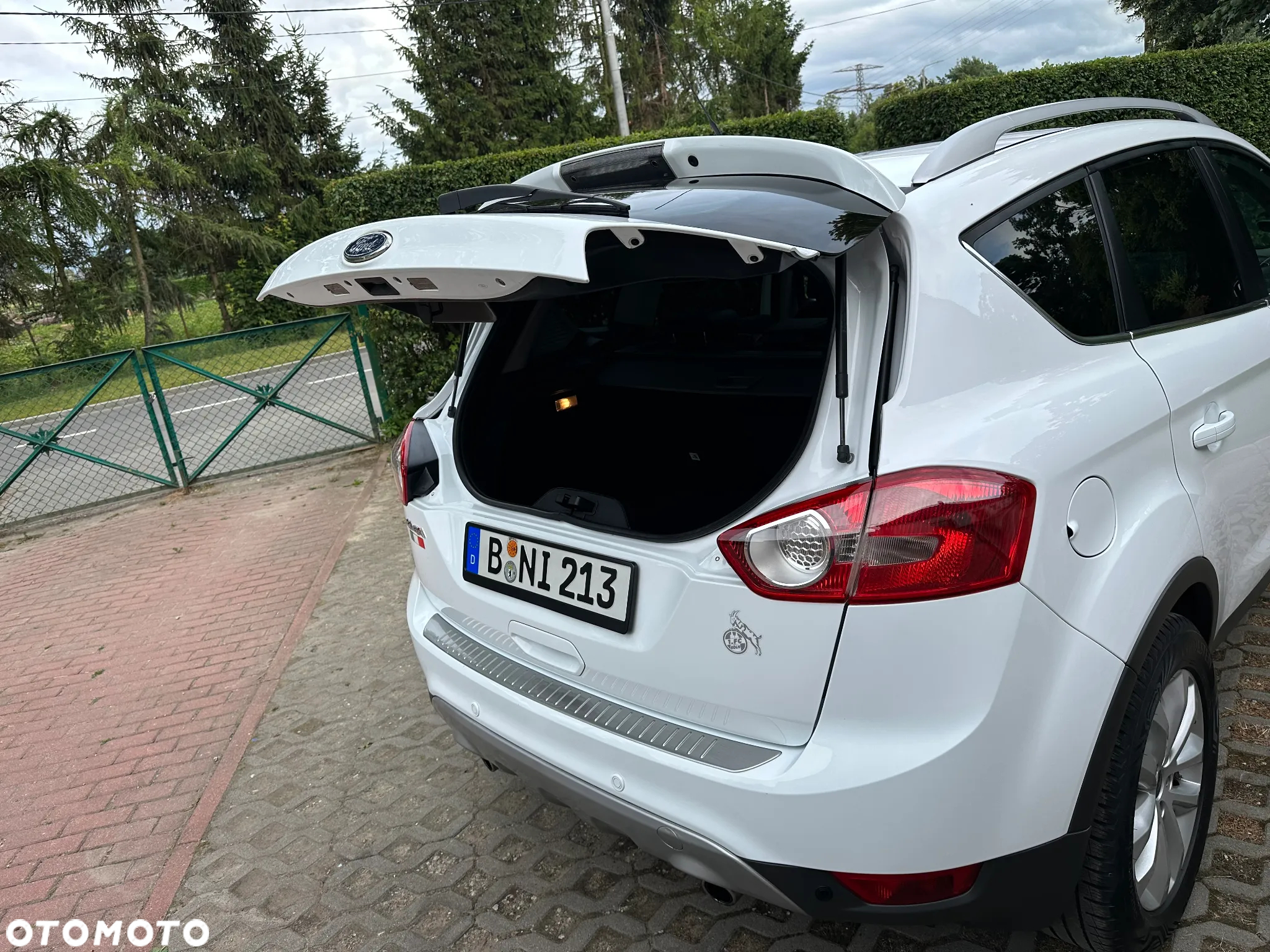 Ford Kuga 2.0 TDCi 4WD Titanium - 26