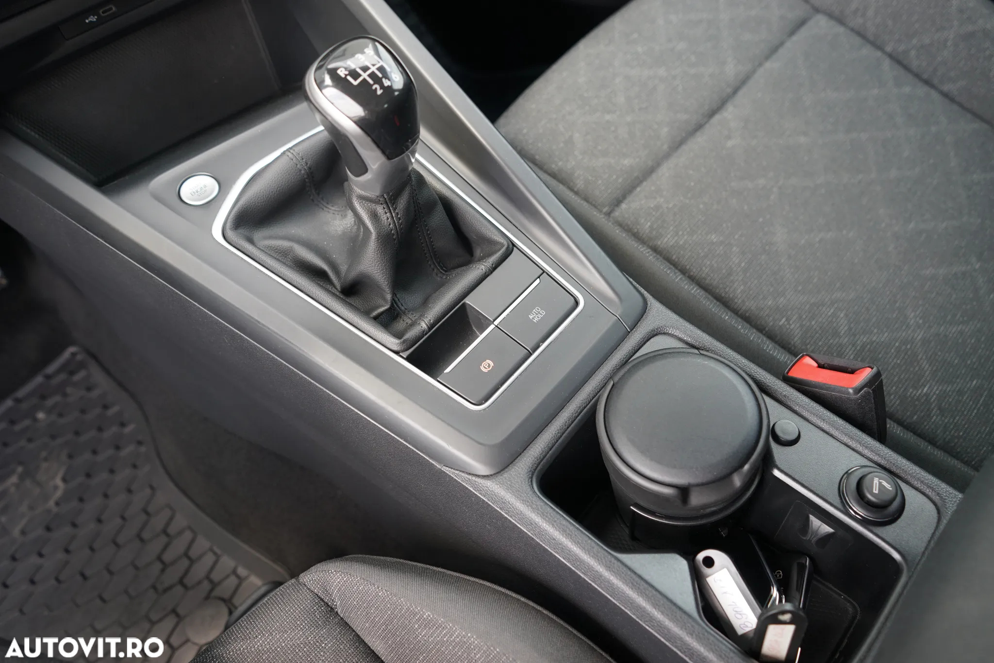 Volkswagen Golf 1.0 TSI Life - 21