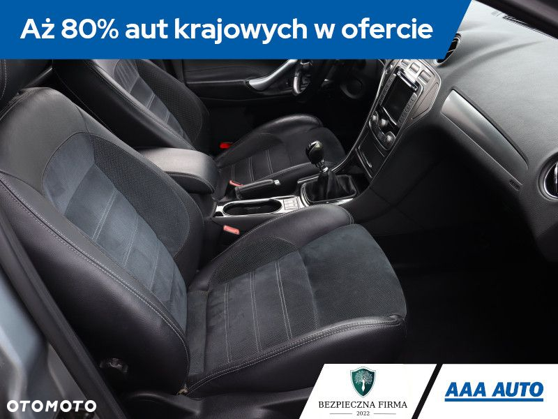 Ford Mondeo - 10